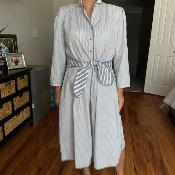 Louis Feraud Vintage Set Shirt Dress with Culottes Shorts Side Slit Size small - Picture 4 of 16